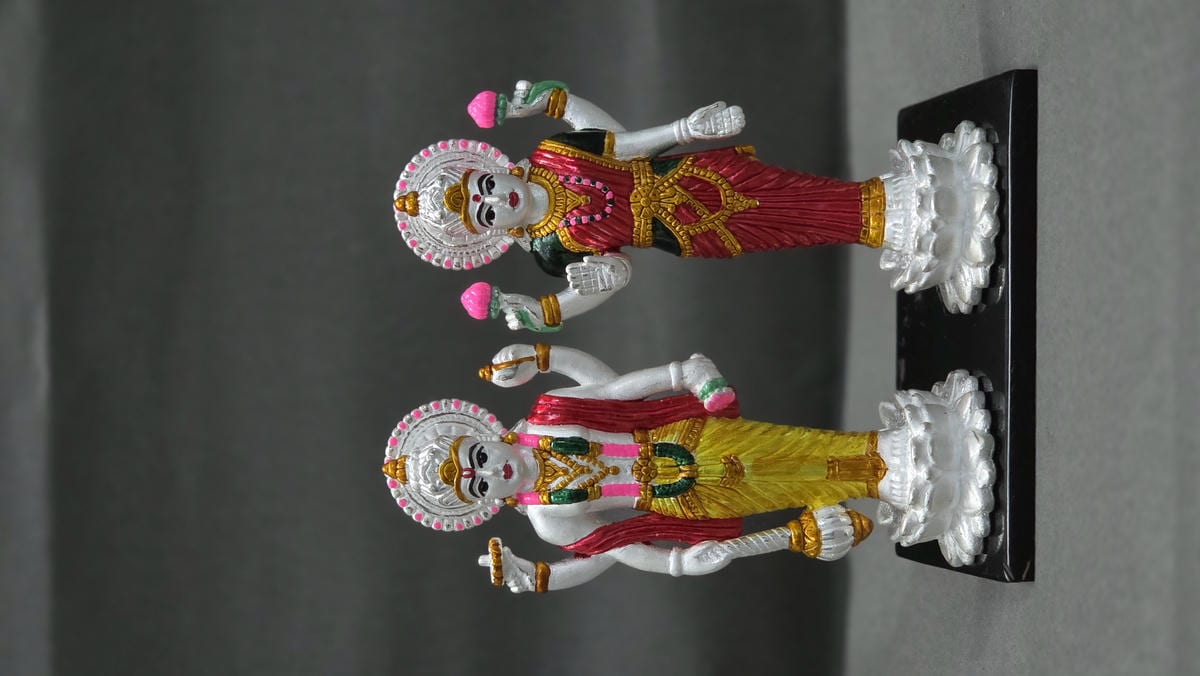 Vishnu Laxmi Ji — Enamel